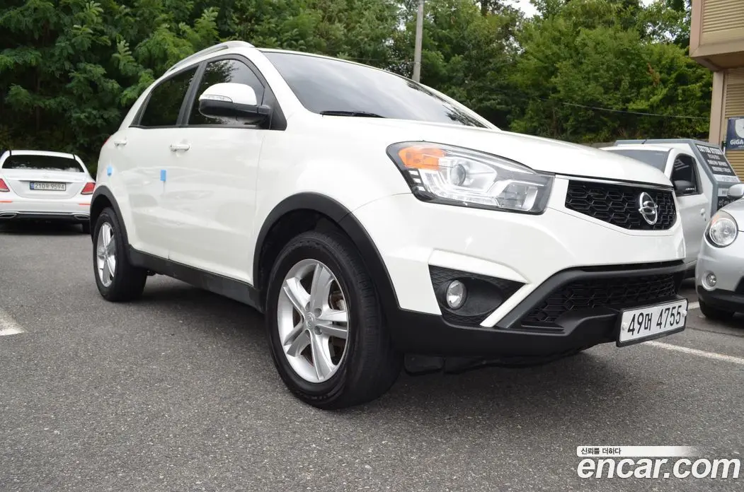 SsangYong Korando 2014 2.0 автомат (гидро), фото 4 SsangYong Korando 2014 2.0 автомат (гидро), фото 4