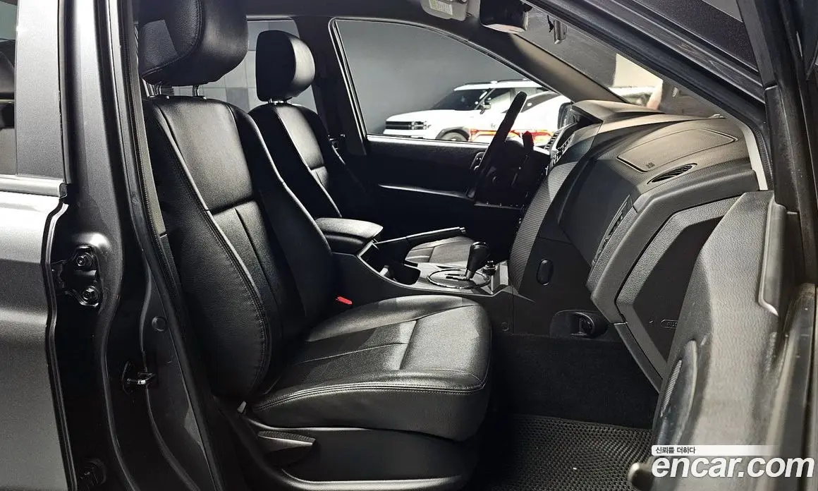 SsangYong Korando 2015 2.0 автомат (гидро), фото 15