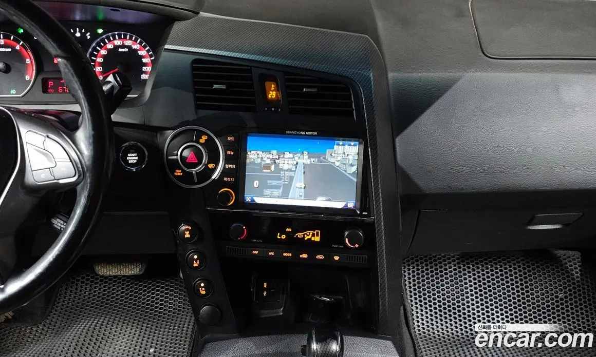 SsangYong Korando 2015 2.0 автомат (гидро), фото 20