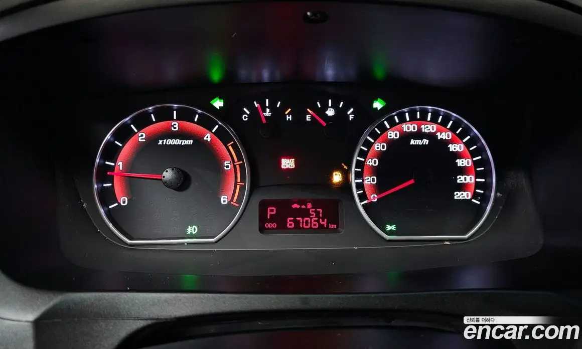 SsangYong Korando 2015 2.0 автомат (гидро), фото 10