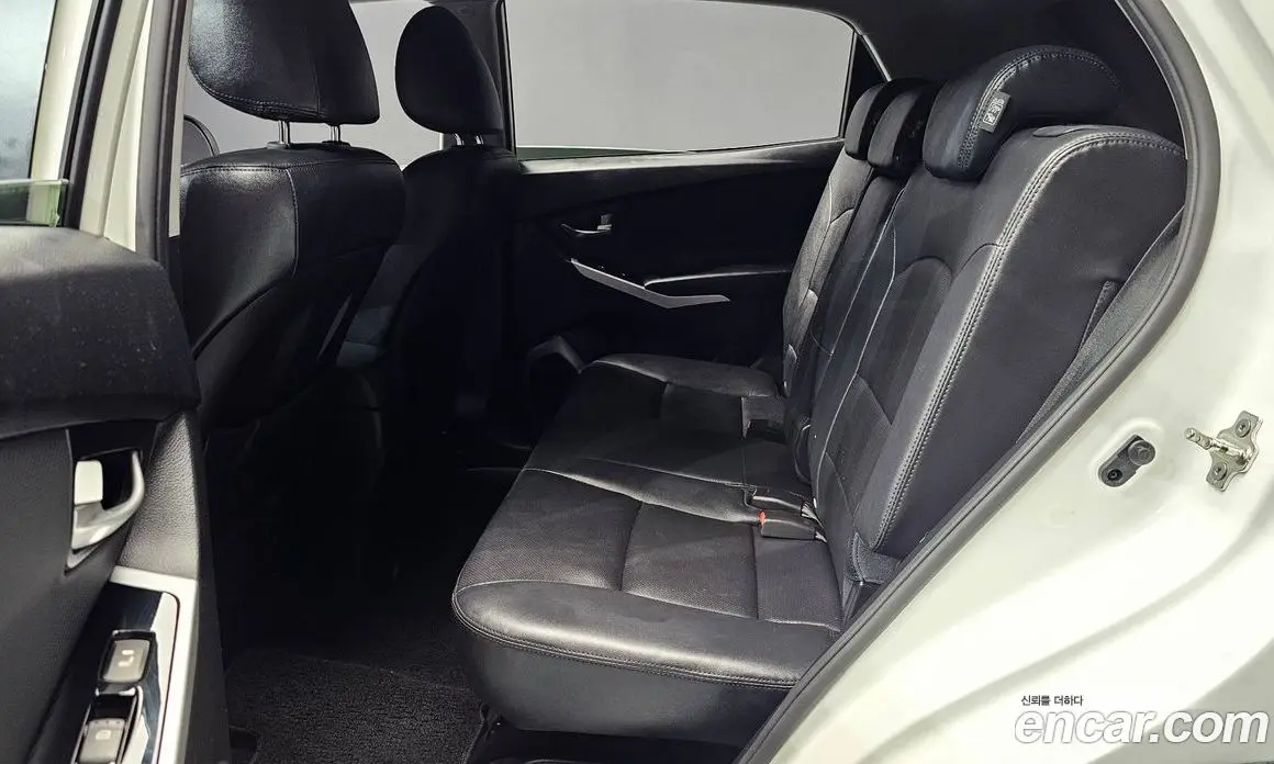 SsangYong Korando 2017 2.2 автомат (гидро), фото 18