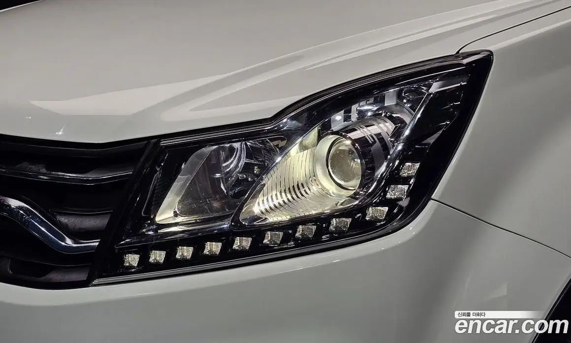 SsangYong Korando 2017 2.2 автомат (гидро), фото 8
