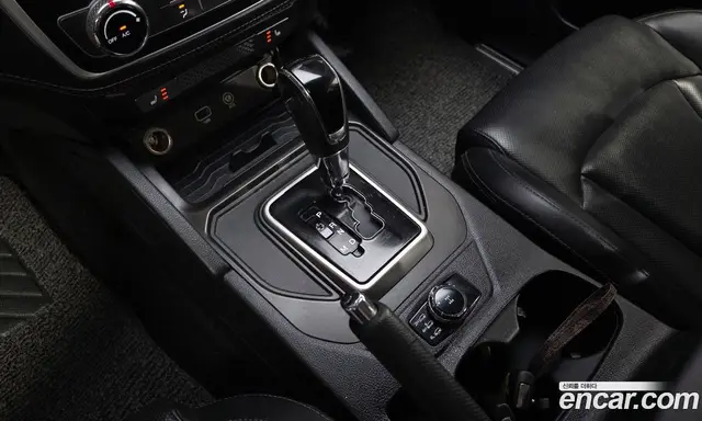 SsangYong Rexton 2018 2.2 автомат (гидро), миниатюра 12