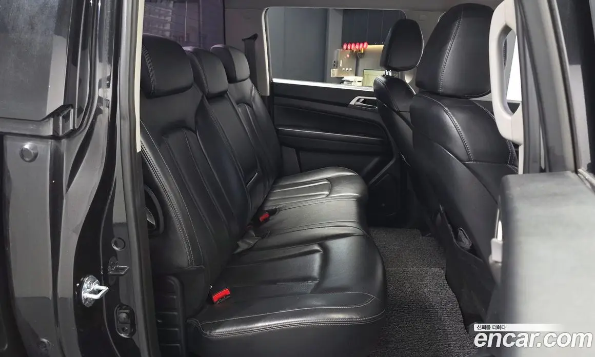 SsangYong Rexton 2018 2.2 автомат (гидро), фото 16