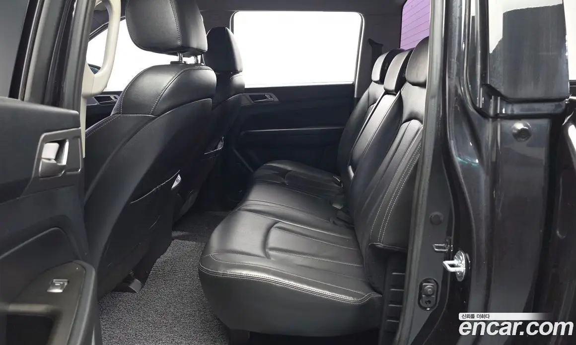 SsangYong Rexton 2018 2.2 автомат (гидро), фото 18