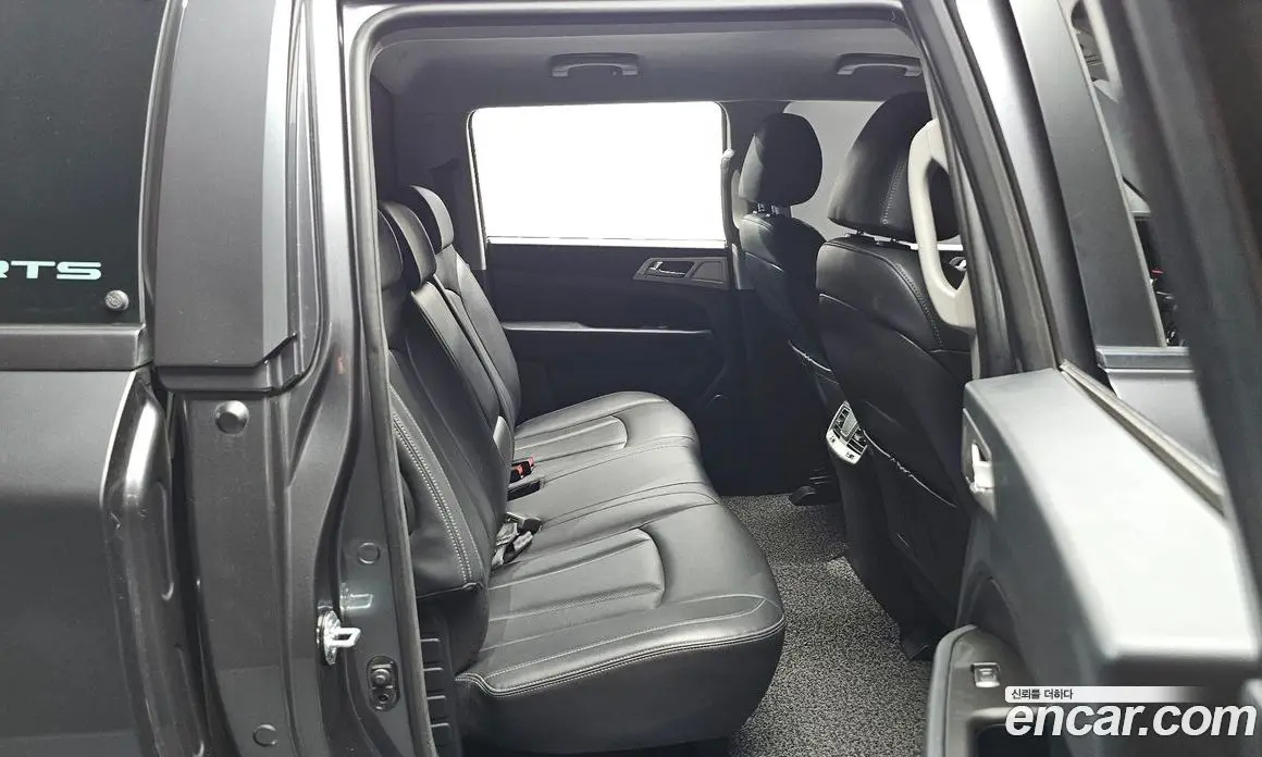 SsangYong Rexton 2019 2.2 автомат (гидро), фото 16