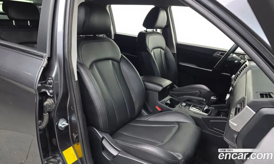 SsangYong Rexton 2019 2.2 автомат (гидро), фото 16