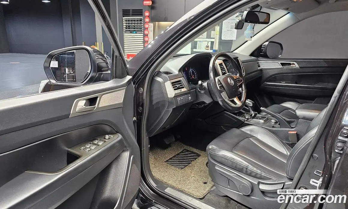 SsangYong Rexton 2019 2.2 автомат (гидро), фото 13