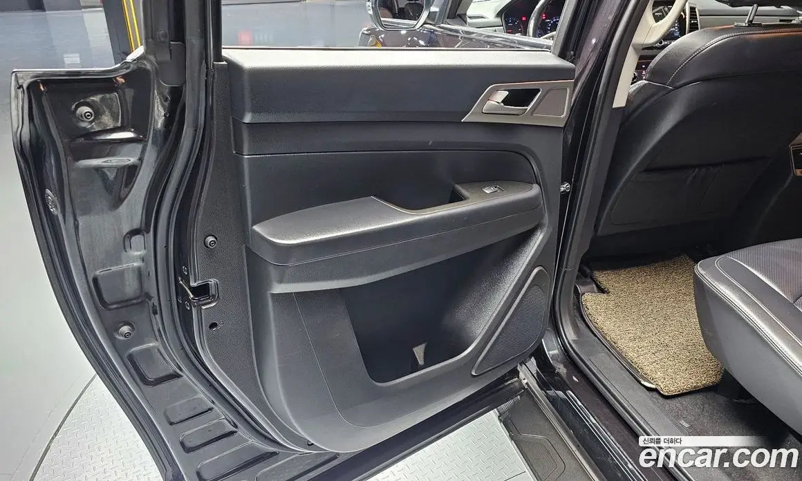 SsangYong Rexton 2019 2.2 автомат (гидро), фото 15