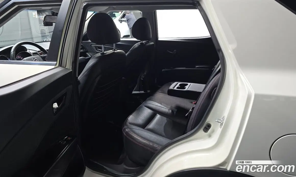 SsangYong TIBOLI 2016 1.6 автомат (гидро), фото 16