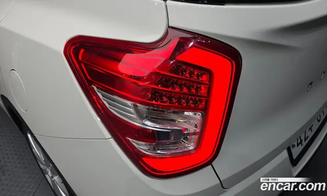 SsangYong TIBOLI 2016 1.6 автомат (гидро), миниатюра 9