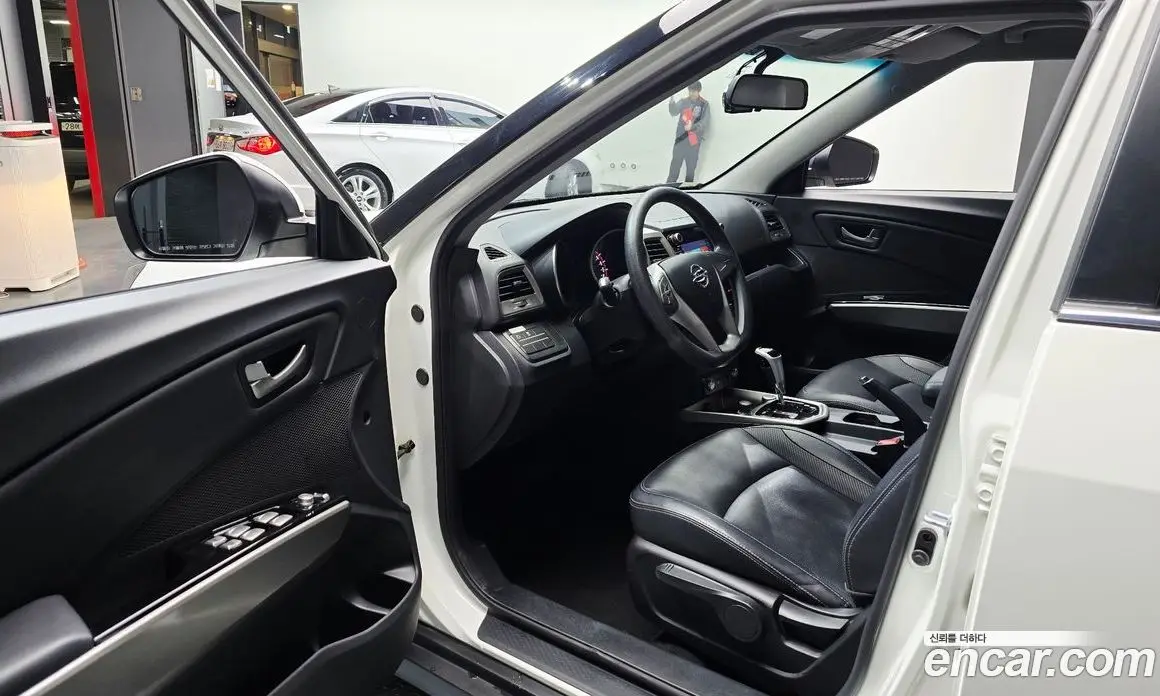 SsangYong TIBOLI 2016 1.6 автомат (гидро), фото 13 SsangYong TIBOLI 2016 1.6 автомат (гидро), фото 13
