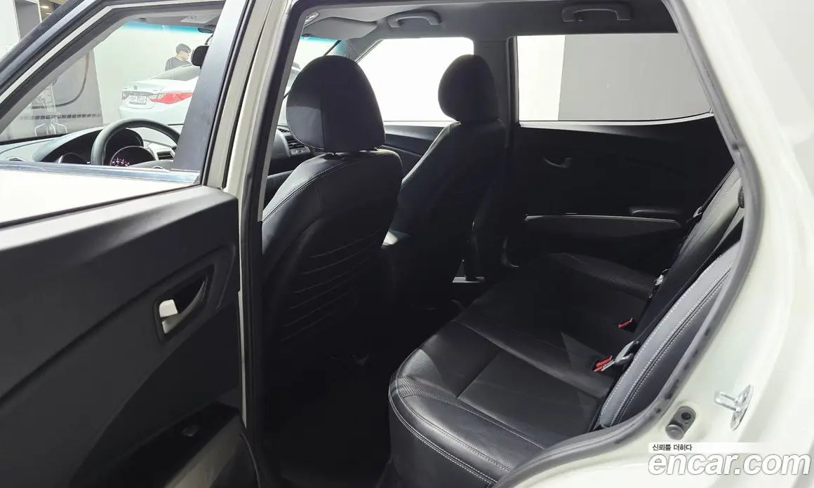SsangYong TIBOLI 2016 1.6 автомат (гидро), фото 17 SsangYong TIBOLI 2016 1.6 автомат (гидро), фото 17