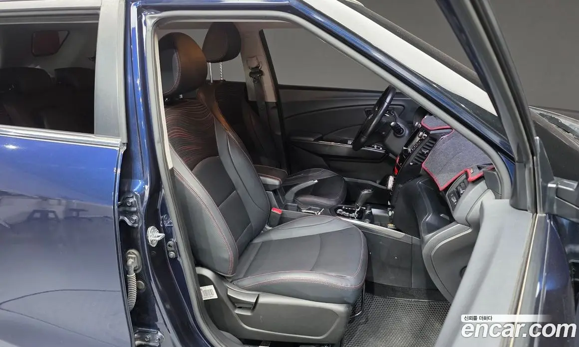 SsangYong TIBOLI 2016 1.6 автомат (гидро), фото 18