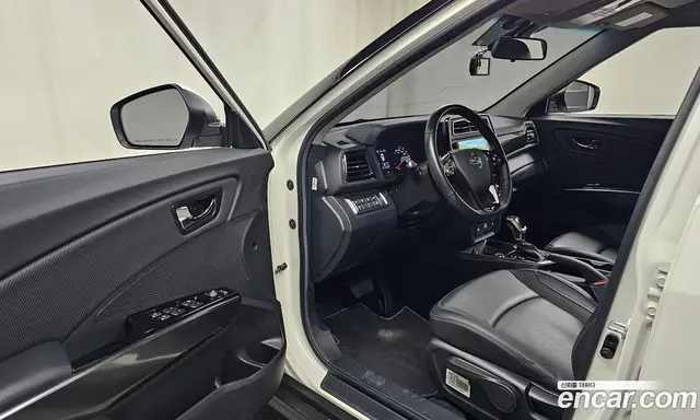SsangYong TIBOLI 2022 1.5 автомат (гидро), миниатюра 12