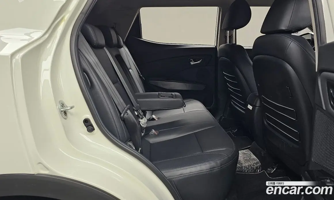 SsangYong TIBOLI 2022 1.5 автомат (гидро), фото 15 SsangYong TIBOLI 2022 1.5 автомат (гидро), фото 15
