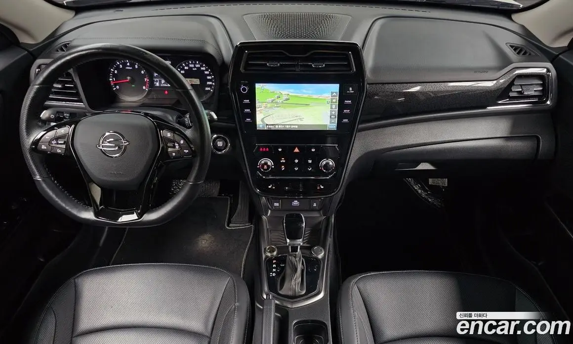 SsangYong TIBOLI 2022 1.5 автомат (гидро), фото 9 SsangYong TIBOLI 2022 1.5 автомат (гидро), фото 9