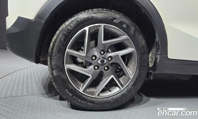 SsangYong TIBOLI 2023 1.6 автомат (гидро), миниатюра 5