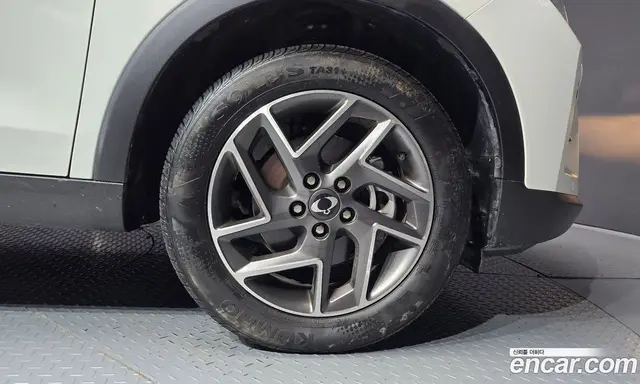 SsangYong TIBOLI 2023 1.6 автомат (гидро), миниатюра 7