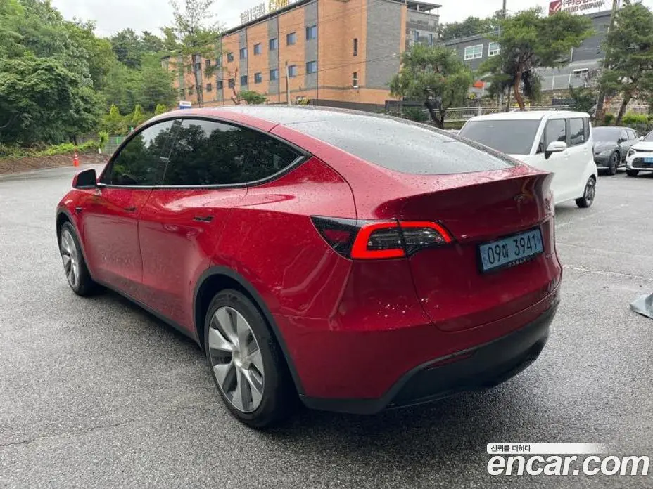 Tesla Model Y 2022 0.2 автомат (гидро), фото 2 Tesla Model Y 2022 0.2 автомат (гидро), фото 2