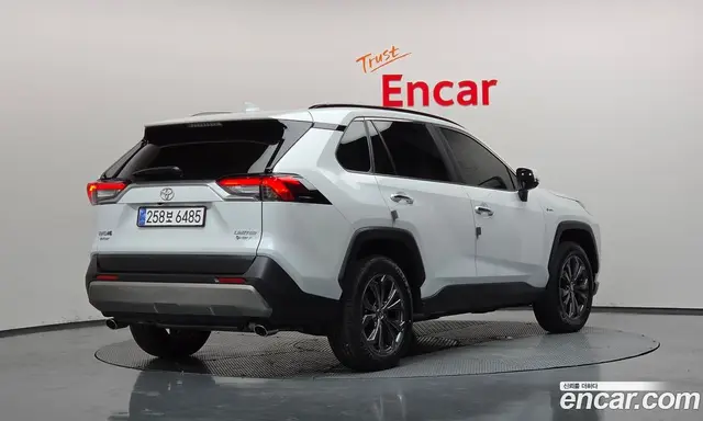 Toyota RAV4 2025 2.5 автомат (гидро), миниатюра 2 Toyota RAV4 2025 2.5 автомат (гидро), миниатюра 2