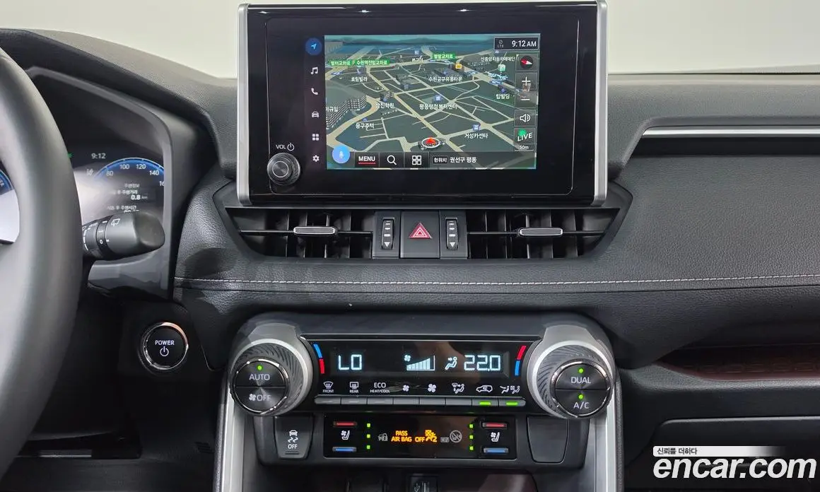 Toyota RAV4 2025 2.5 автомат (гидро), фото 14 Toyota RAV4 2025 2.5 автомат (гидро), фото 14