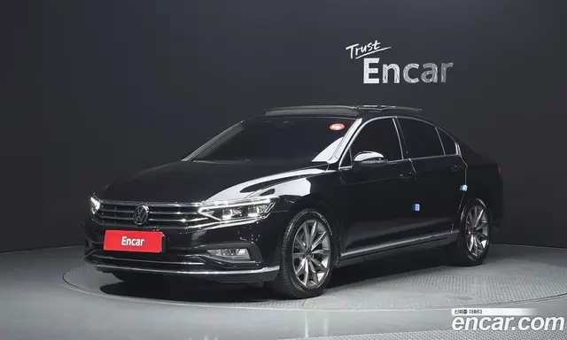 Volkswagen Passat, 2021, 43 716 км Volkswagen Passat, 2021, 43 716 км