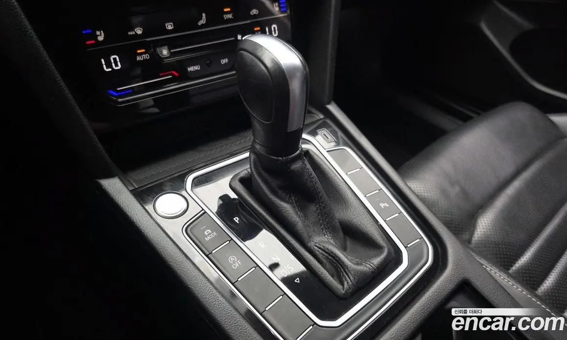 Volkswagen Passat 2021 2.0 автомат (гидро), фото 12 Volkswagen Passat 2021 2.0 автомат (гидро), фото 12