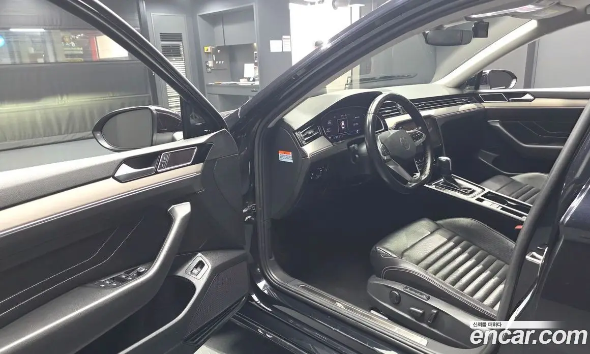 Volkswagen Passat 2021 2.0 автомат (гидро), фото 13 Volkswagen Passat 2021 2.0 автомат (гидро), фото 13