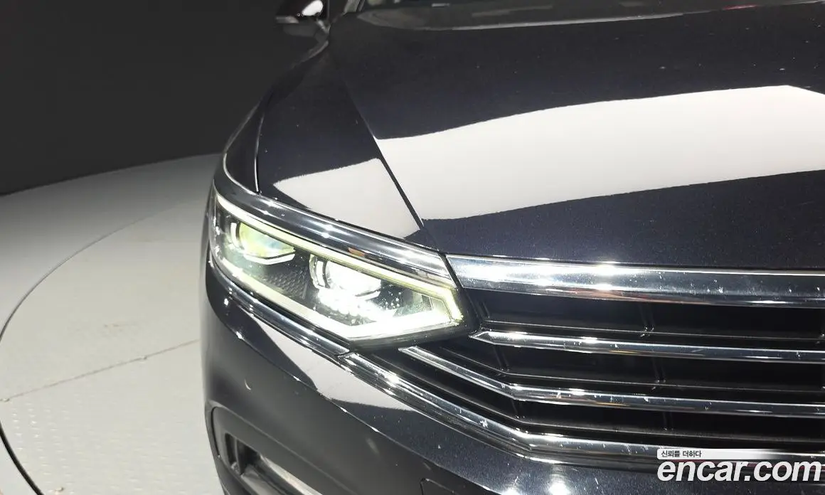 Volkswagen Passat 2021 2.0 автомат (гидро), фото 8 Volkswagen Passat 2021 2.0 автомат (гидро), фото 8