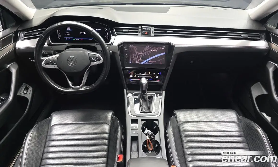 Volkswagen Passat 2021 2.0 автомат (гидро), фото 10 Volkswagen Passat 2021 2.0 автомат (гидро), фото 10