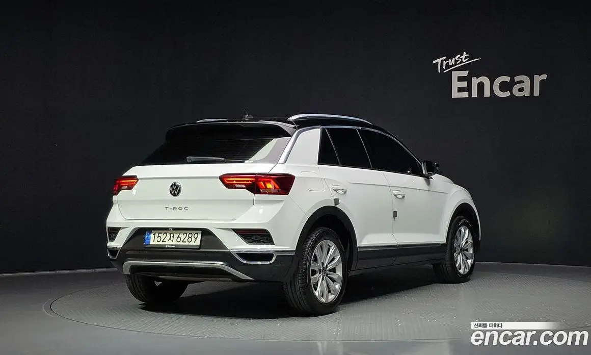 Volkswagen T-Roc 2021 2.0 автомат (гидро), фото 2 Volkswagen T-Roc 2021 2.0 автомат (гидро), фото 2