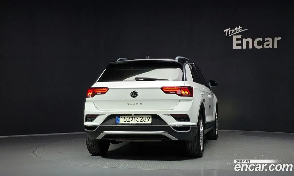 Volkswagen T-Roc 2021 2.0 автомат (гидро), фото 4 Volkswagen T-Roc 2021 2.0 автомат (гидро), фото 4
