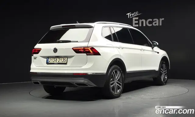 Volkswagen Tiguan 2020 2.0 автомат (гидро), миниатюра 2 Volkswagen Tiguan 2020 2.0 автомат (гидро), миниатюра 2