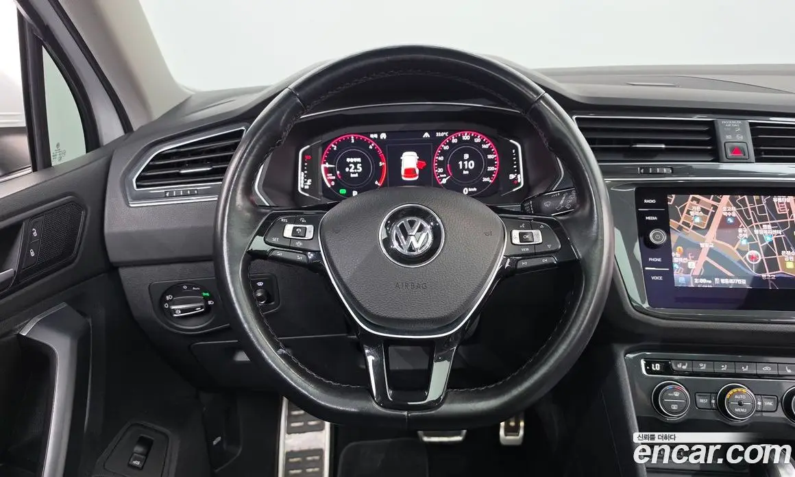 Volkswagen Tiguan 2020 2.0 автомат (гидро), фото 19