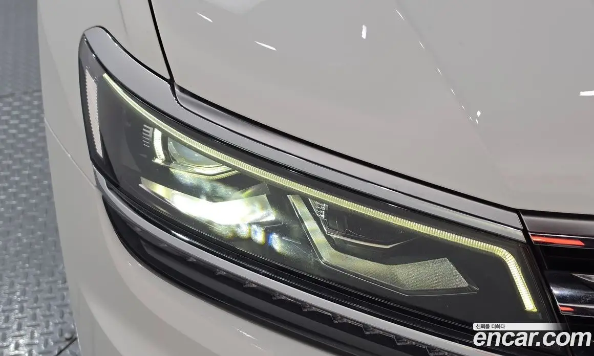 Volkswagen Tiguan 2020 2.0 автомат (гидро), фото 8