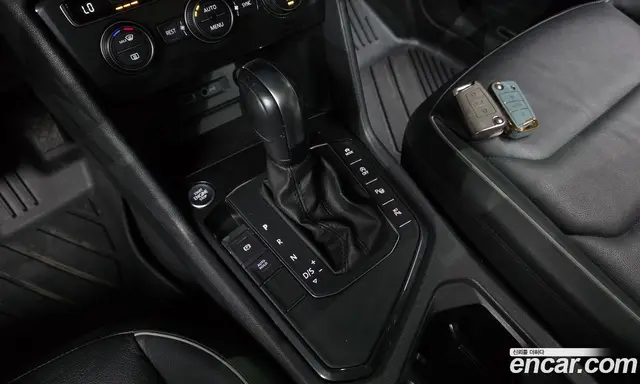 Volkswagen Tiguan 2020 2.0 автомат (гидро), миниатюра 12