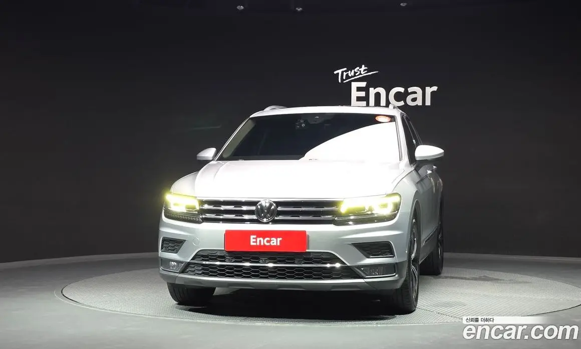 Volkswagen Tiguan 2020 2.0 автомат (гидро), фото 3 Volkswagen Tiguan 2020 2.0 автомат (гидро), фото 3