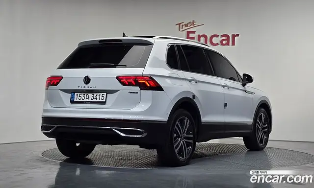 Volkswagen Tiguan 2021 2.0 автомат (гидро), миниатюра 2