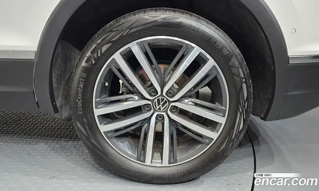 Volkswagen Tiguan 2021 2.0 автомат (гидро), миниатюра 7