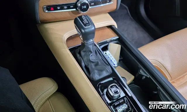 Volvo XC90 2018 2.0 автомат (гидро), миниатюра 12