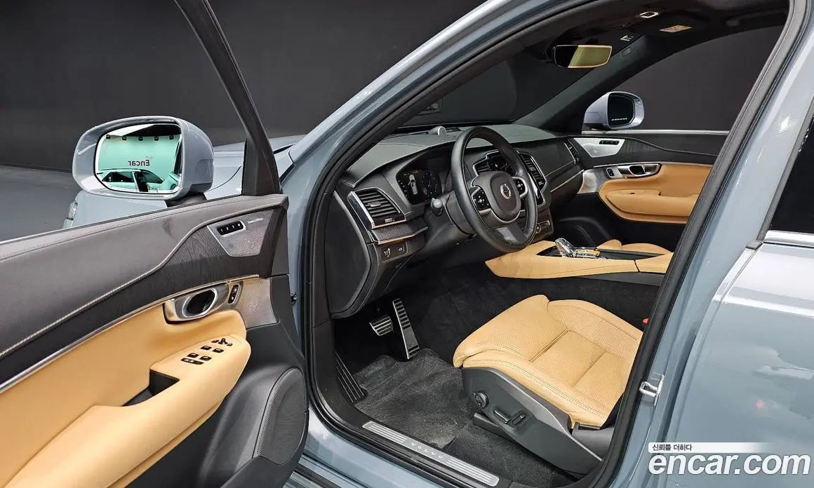 Volvo XC90 2021 2.0 автомат (гидро), фото 17