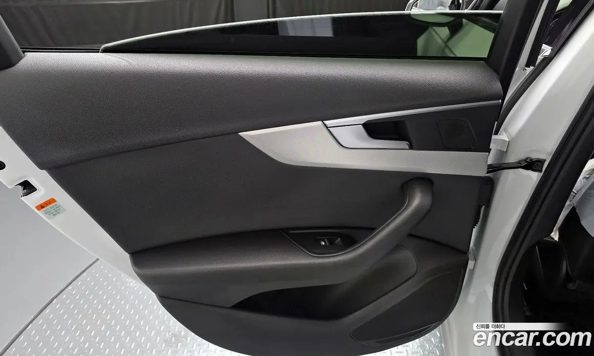 Audi A4 2019 2.0 автомат (гидро), фото 15 Audi A4 2019 2.0 автомат (гидро), фото 15