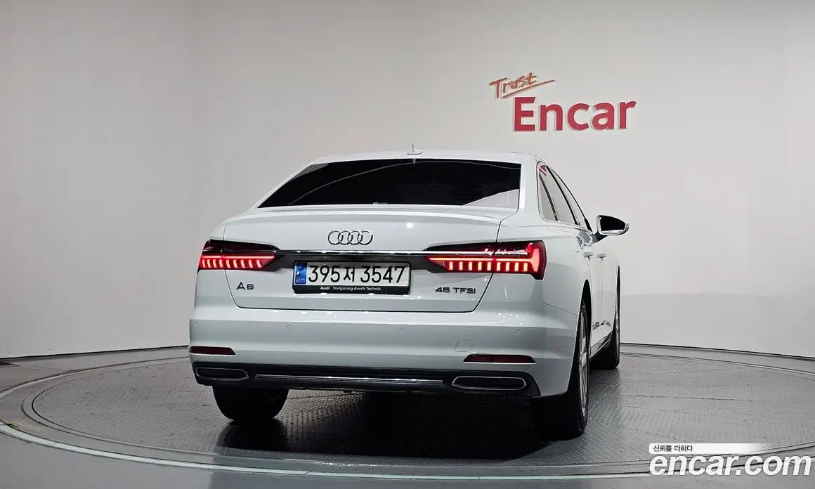 Audi A6 2023 2.0 автомат (гидро), фото 4