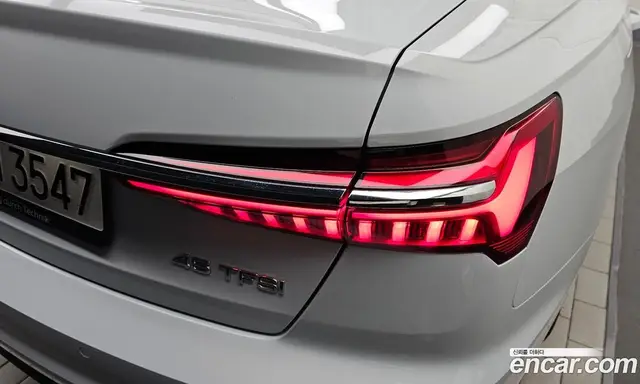 Audi A6 2023 2.0 автомат (гидро), миниатюра 9
