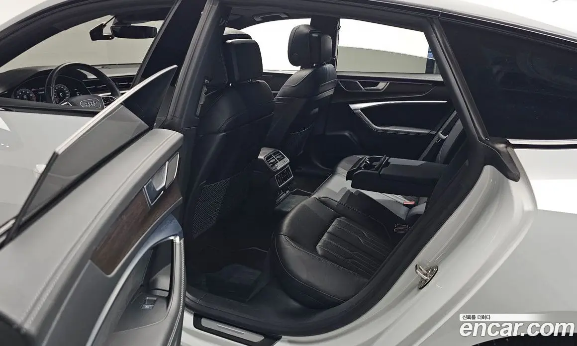 Audi A7 2021 3.0 автомат (гидро), фото 17 Audi A7 2021 3.0 автомат (гидро), фото 17