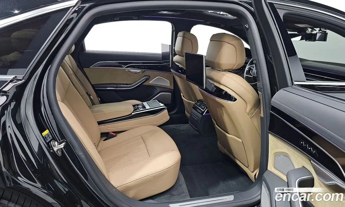 Audi A8 2021 3.0 автомат (гидро), фото 18 Audi A8 2021 3.0 автомат (гидро), фото 18