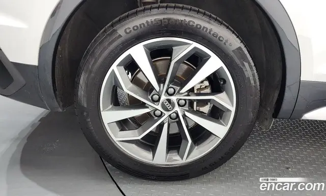 Audi Q5 2022 2.0 автомат (гидро), миниатюра 5