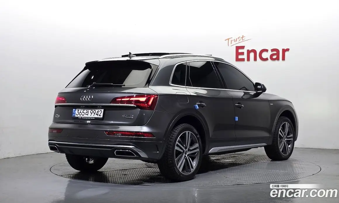 Audi Q5 2022 2.0 автомат (гидро), фото 2 Audi Q5 2022 2.0 автомат (гидро), фото 2