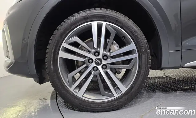 Audi Q5 2022 2.0 автомат (гидро), миниатюра 5 Audi Q5 2022 2.0 автомат (гидро), миниатюра 5